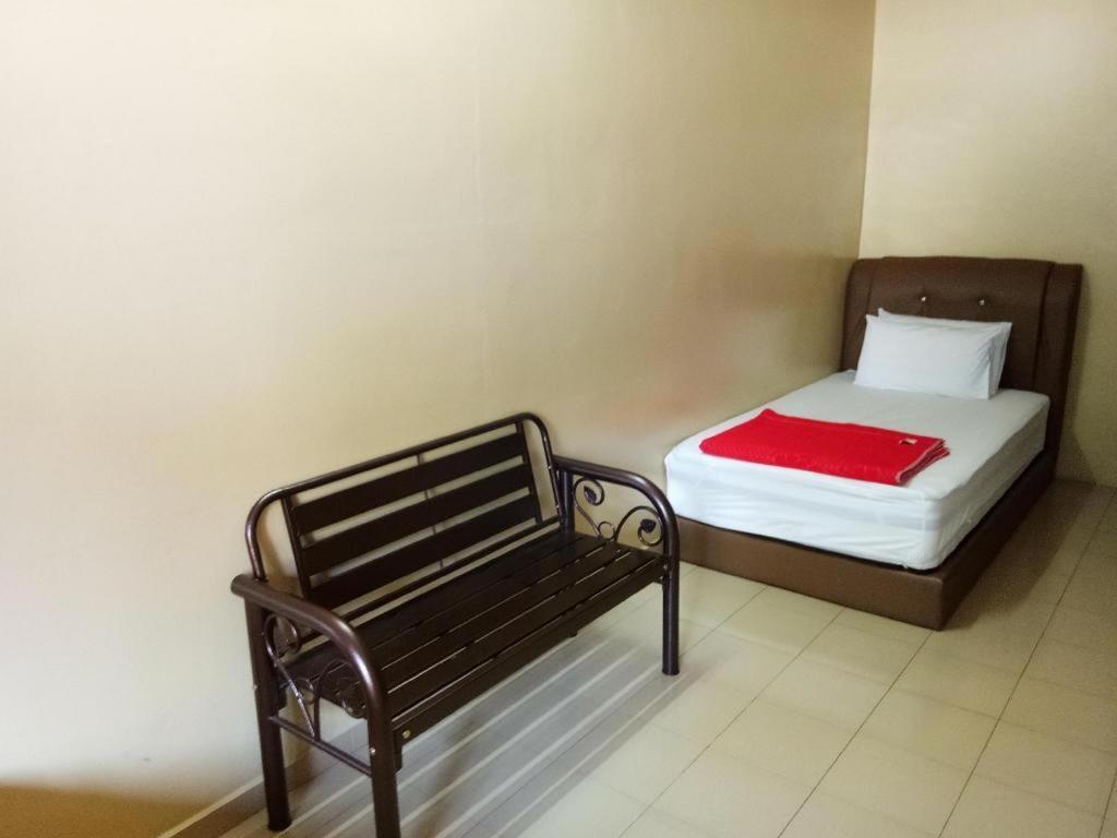 History Hotel Kangar Exteriér fotografie